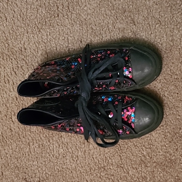Multiple Color Sequins Converse - Picture 1 of 4